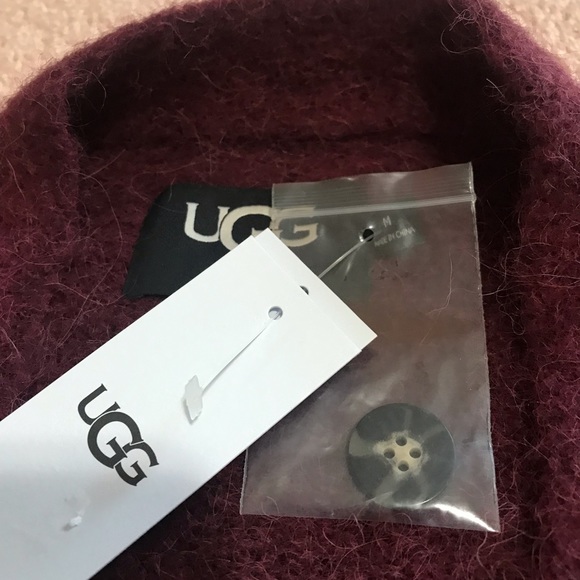 UGG brand new women’s over size button down sweater - Picture 6 of 15